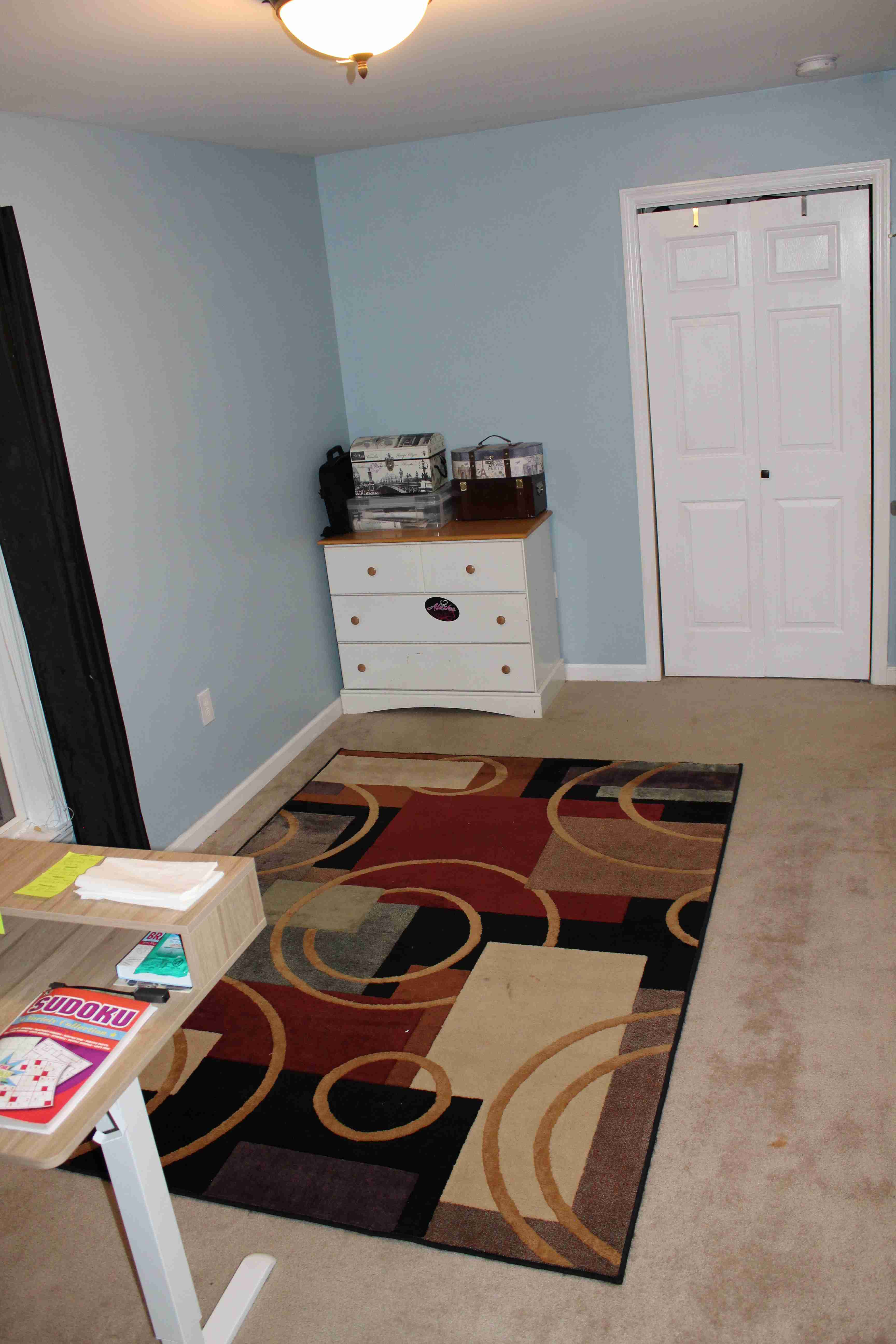 Small Room: 8x16