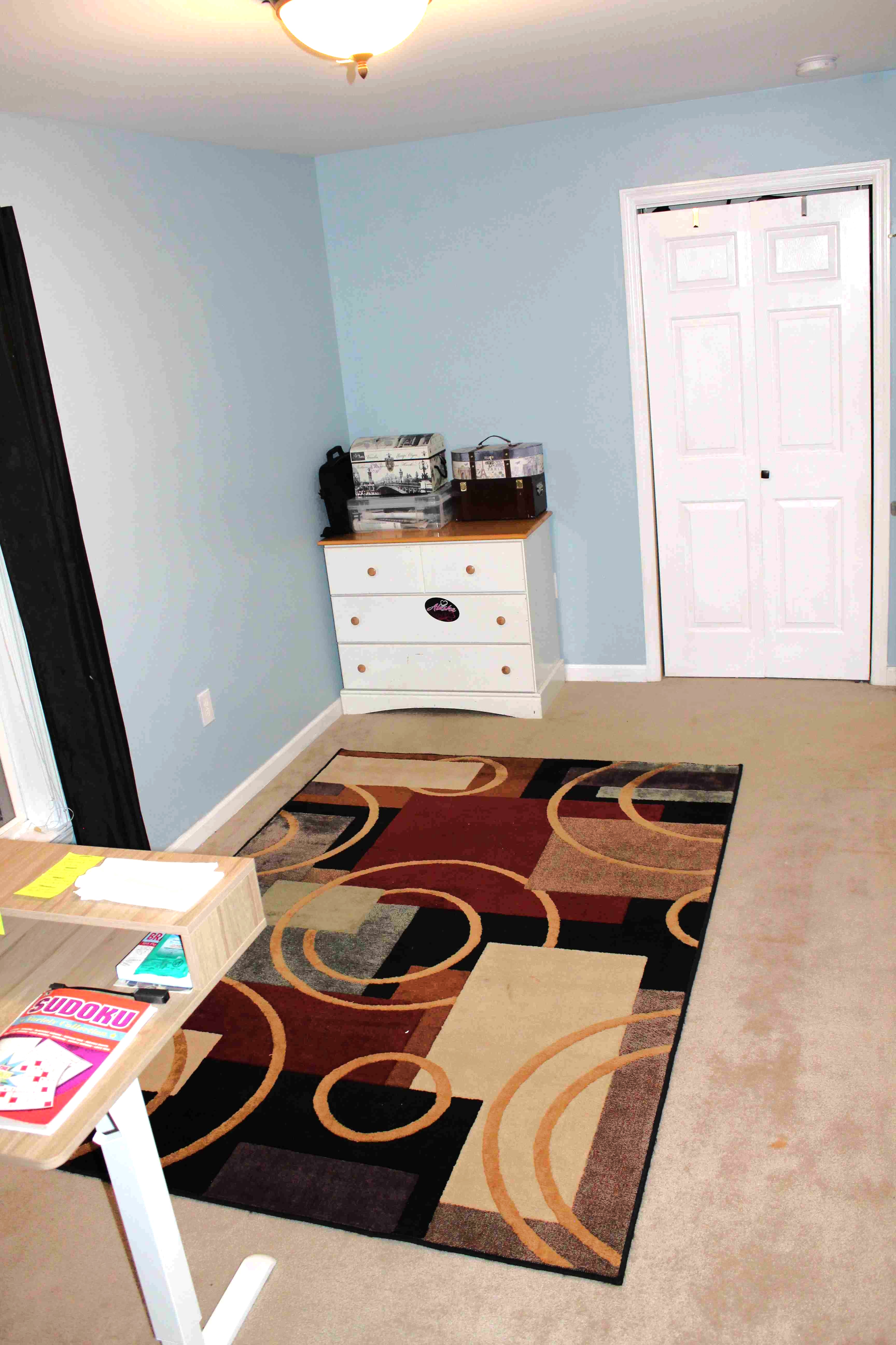 Small Room: 8x16